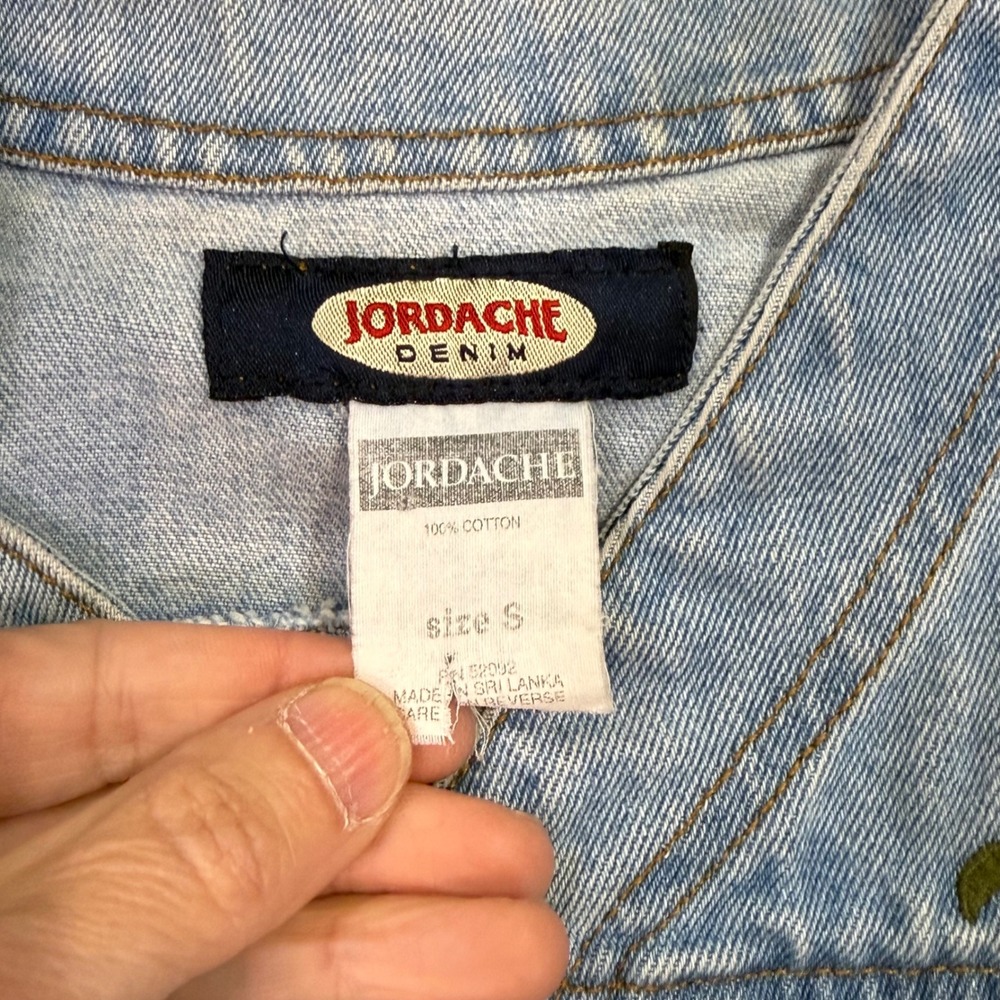 Vintage Jordache Denim Vest Light Wash Rose Embroidered Cropped Blue Small - Picture 2 of 4